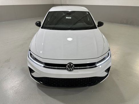 New 2025 Volkswagen Jetta Sport image 3