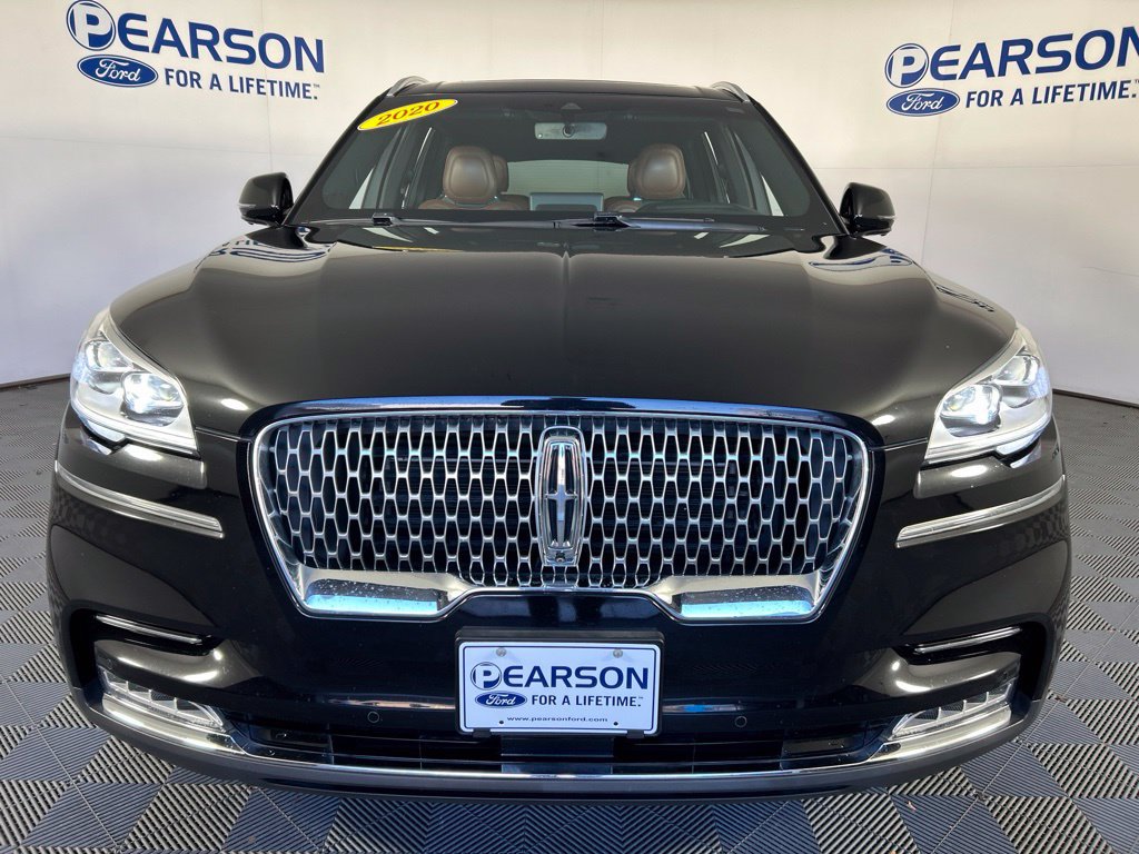 Used 2020 Lincoln Aviator Reserve w/ Equipment Group 202A AWD/4WD image 2