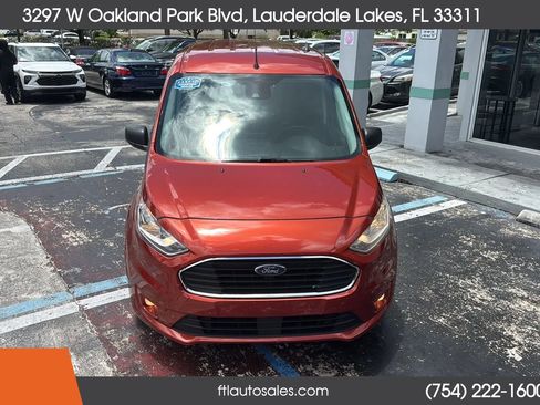 Used 2021 Ford Transit Connect XLT FWD image 4
