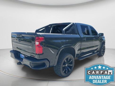 Used 2024 Chevrolet Silverado 1500 ZR2 w/ Technology Package AWD/4WD image 6