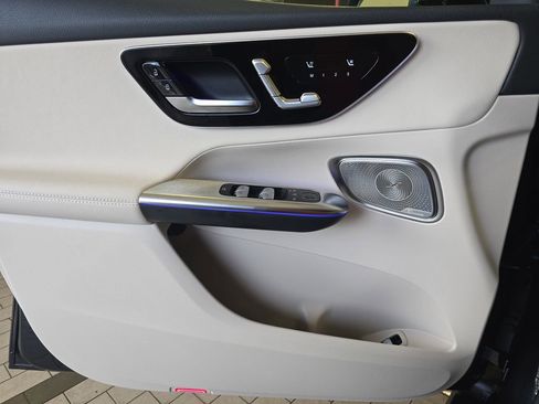 New 2026 Mercedes-Benz GLC 300 image 28