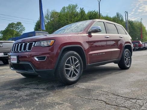 Used 2018 Jeep Grand Cherokee Limited AWD/4WD image 3