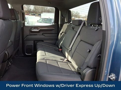 Used 2024 GMC Sierra 1500 Elevation image 16