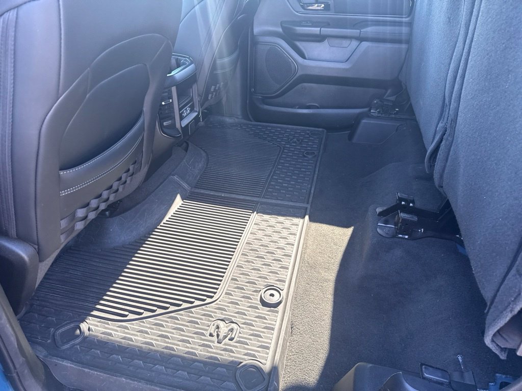 Used 2024 RAM 1500 Big Horn AWD/4WD image 28