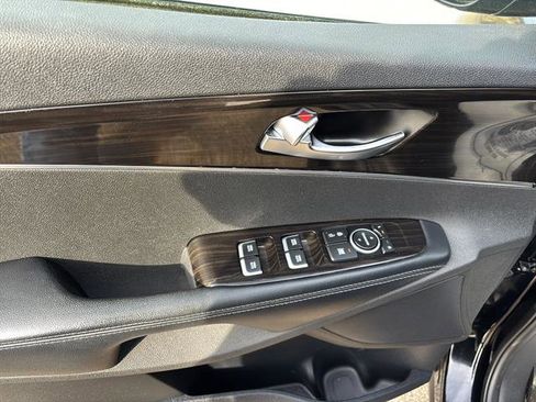 Used 2020 Kia Sorento EX AWD/4WD image 14