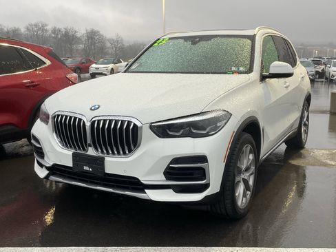 Used 2023 BMW X5 xDrive40i w/ Premium Package image 6