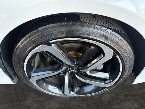 Used 2020 Honda Accord Sport image 36