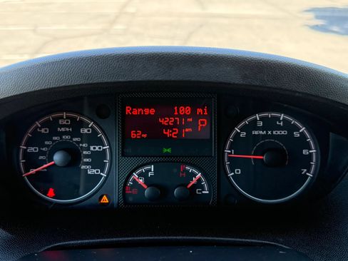 Used 2021 RAM ProMaster 2500 FWD image 11