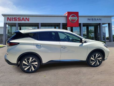 Certified 2023 Nissan Murano SL FWD image 3