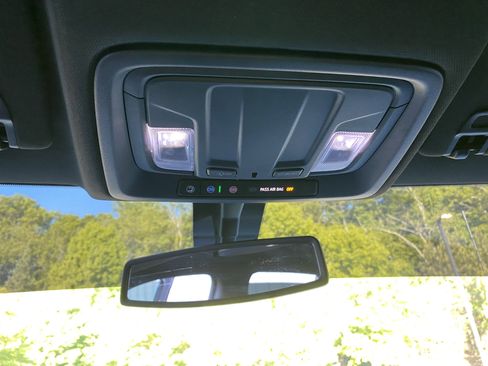 Used 2022 GMC Sierra 2500 AT4 w/ Gooseneck/5TH Wheel Package image 33