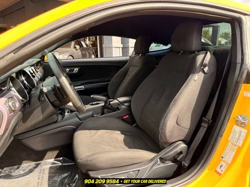Used 2017 Ford Mustang GT RWD image 24