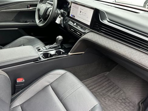 Certified 2025 Toyota Camry XLE AWD/4WD image 16