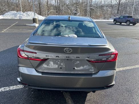 New 2026 Toyota Camry SE image 4