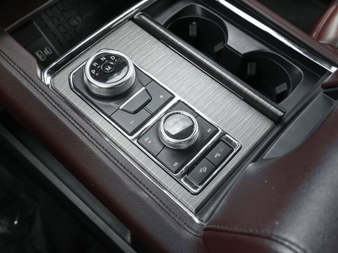 Used 2024 Ford Expedition Max Limited image 17