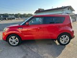Used 2015 Kia Soul + image 4