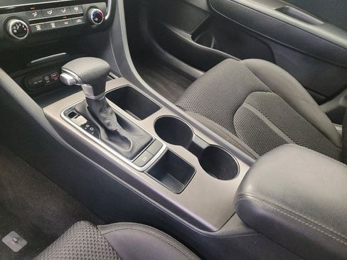 Used 2019 Kia Optima LX image 26