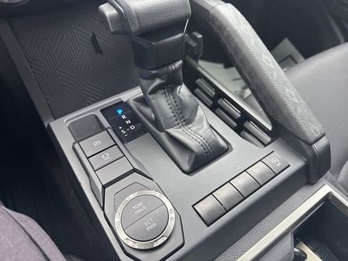 Used 2025 Toyota Tacoma SR5 image 14