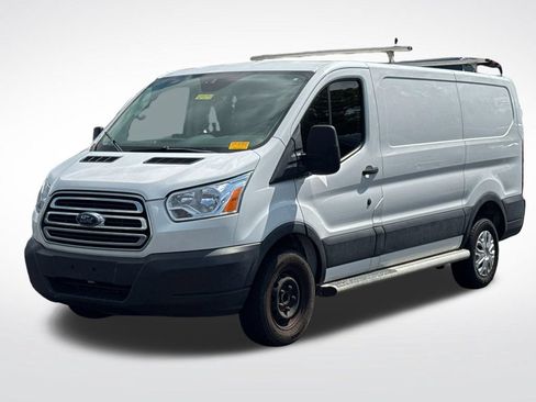 Used 2019 Ford Transit 250 130 Low Roof w/ Exterior Upgrade Package RWD image 6