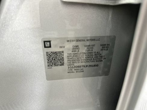 Used 2018 Chevrolet Malibu LT FWD image 35