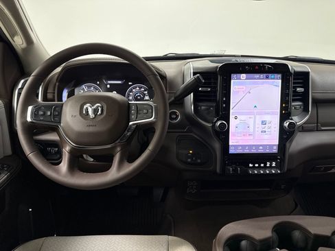 Used 2026 RAM 3500 Laramie w/ Towing Technology Group AWD/4WD image 37