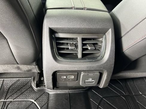 Used 2019 Chevrolet Blazer RS FWD image 22