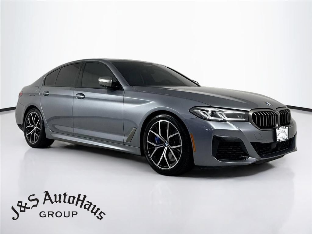 Used 2022 BMW M550i xDrive w/ Executive Package AWD/4WD image 1