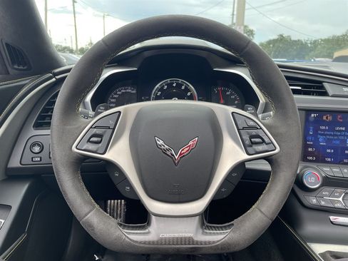 Used 2016 Chevrolet Corvette Z06 w/ 3LZ Preferred Equipment Group RWD image 27
