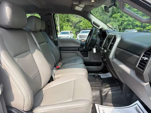 Used 2018 Ford F250 XL w/ Power Equipment Group AWD/4WD image 27