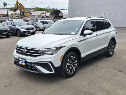 Used 2023 Volkswagen Tiguan S w/ Driver Assistance Package FWD image 7