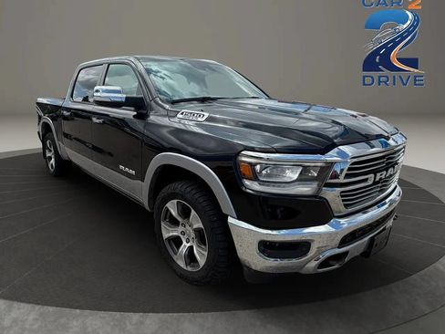 Used 2019 RAM 1500 Laramie AWD/4WD image 4