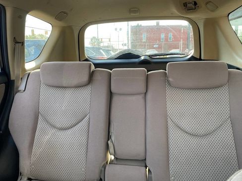Used 2007 Toyota RAV4 2WD image 14