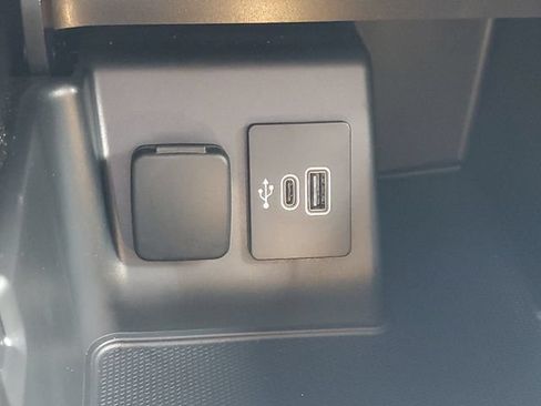 Certified 2025 Ford Explorer ST AWD/4WD image 29