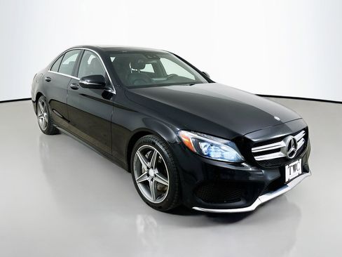 Used 2016 Mercedes-Benz C 300 4MATIC Sedan image 3