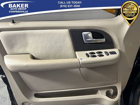 Used 2004 Ford Expedition Eddie Bauer image 19