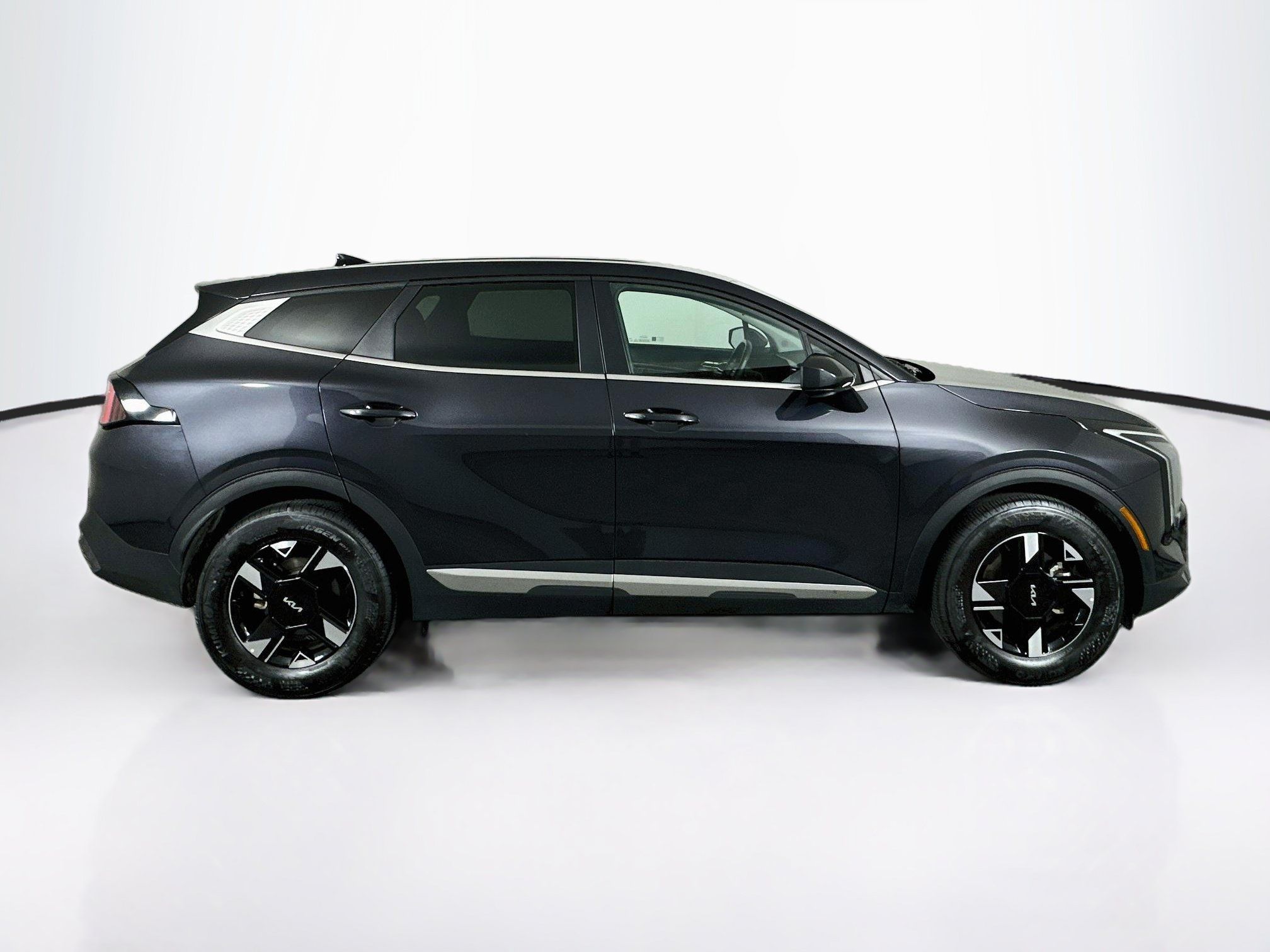 Used 2026 Kia Sportage LX FWD image 10
