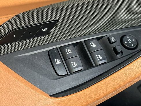 Used 2023 BMW i4 eDrive35 w/ Premium Package image 11