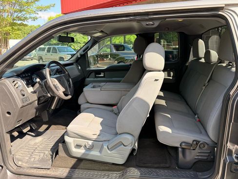 Used 2013 Ford F150 XLT w/ XLT Chrome Pkg RWD image 12