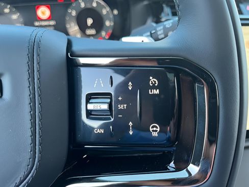 Certified 2026 Land Rover Range Rover Velar S image 23