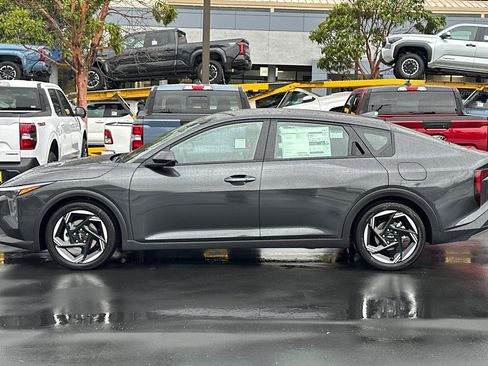 New 2026 Kia K4 EX image 7