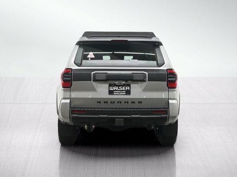 Used 2026 Toyota 4Runner SR5 AWD/4WD image 4