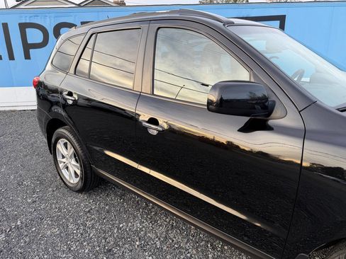 Used 2011 Hyundai Santa Fe Limited w/ Navigation Pkg 4 image 12