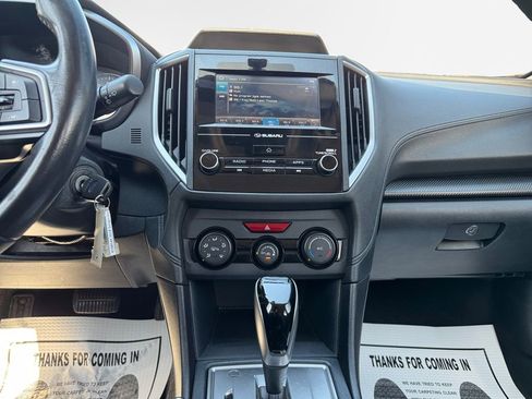 Used 2018 Subaru Crosstrek 2.0i Premium w/ Eyesight System image 22