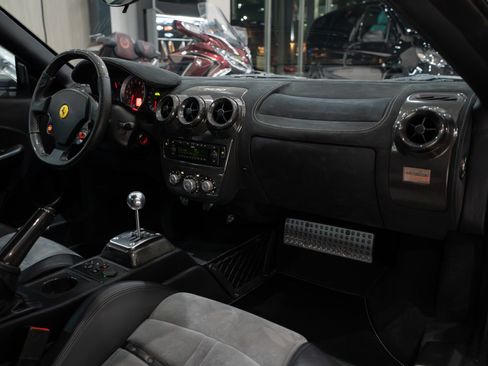 Used 2005 Ferrari F430 Coupe RWD image 35