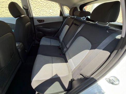 Used 2019 Hyundai Kona SE AWD/4WD image 24