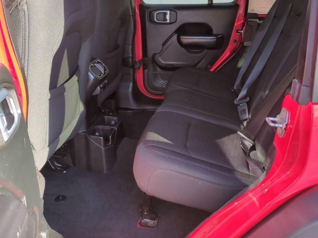 Used 2020 Jeep Wrangler Unlimited Sport AWD/4WD image 25
