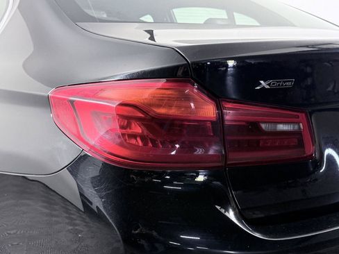Used 2019 BMW 530i xDrive w/ Convenience Package AWD/4WD image 7