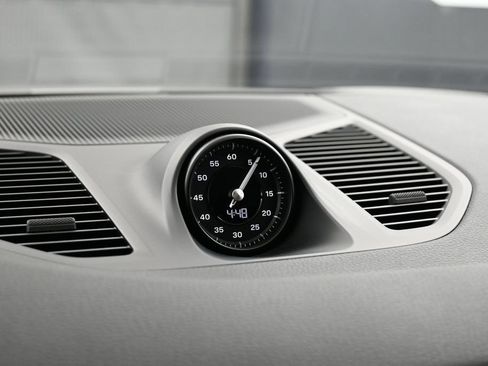 Certified 2025 Porsche Cayenne S AWD/4WD image 21