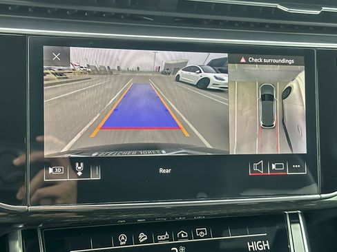 Used 2020 Audi Q7 3.0T Premium Plus image 20