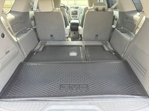 Used 2016 GMC Acadia SLT FWD image 10