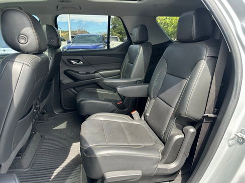 Used 2019 Chevrolet Traverse Premier w/ Redline Edition image 9
